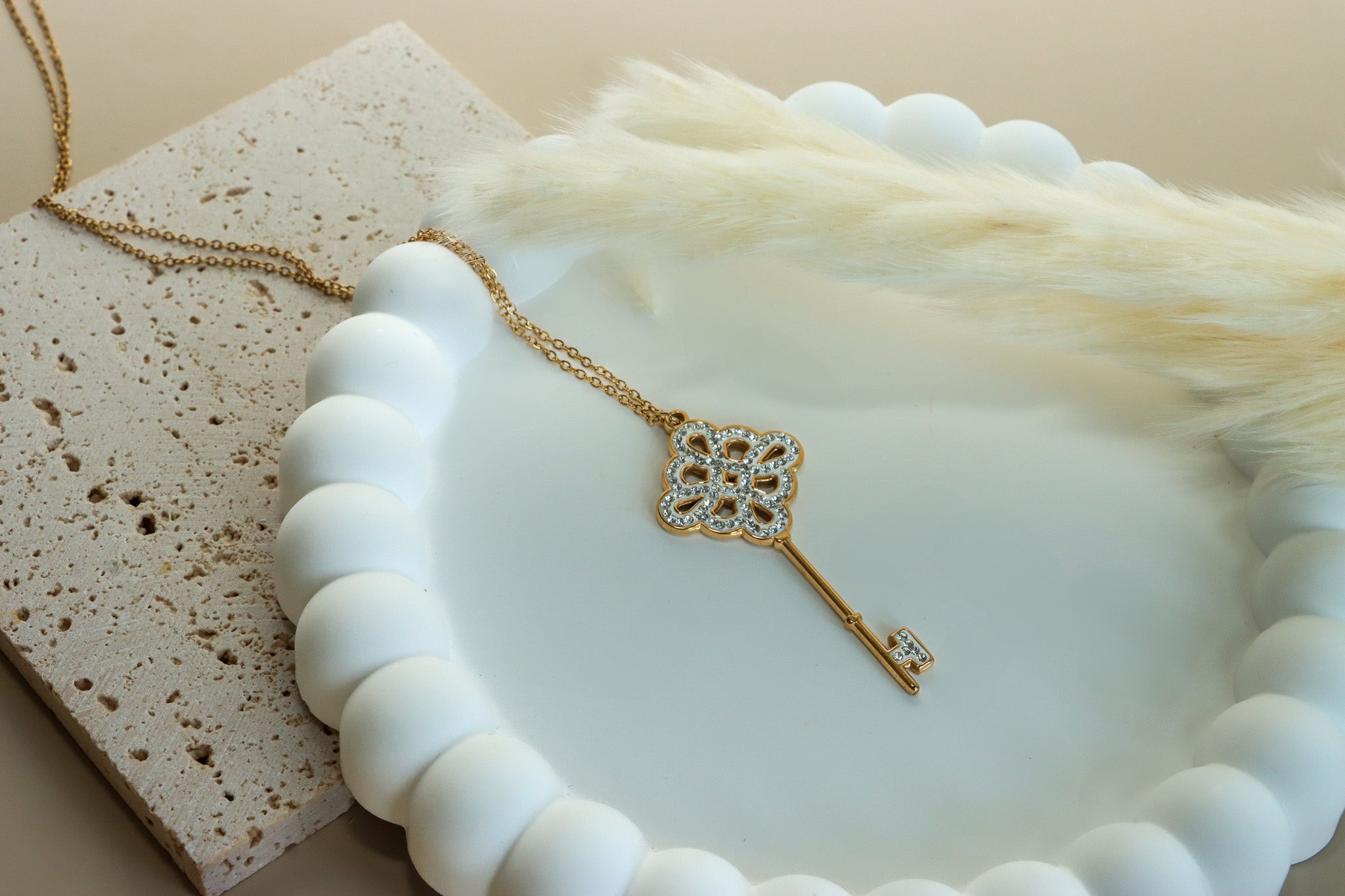 Modern jewelry trends