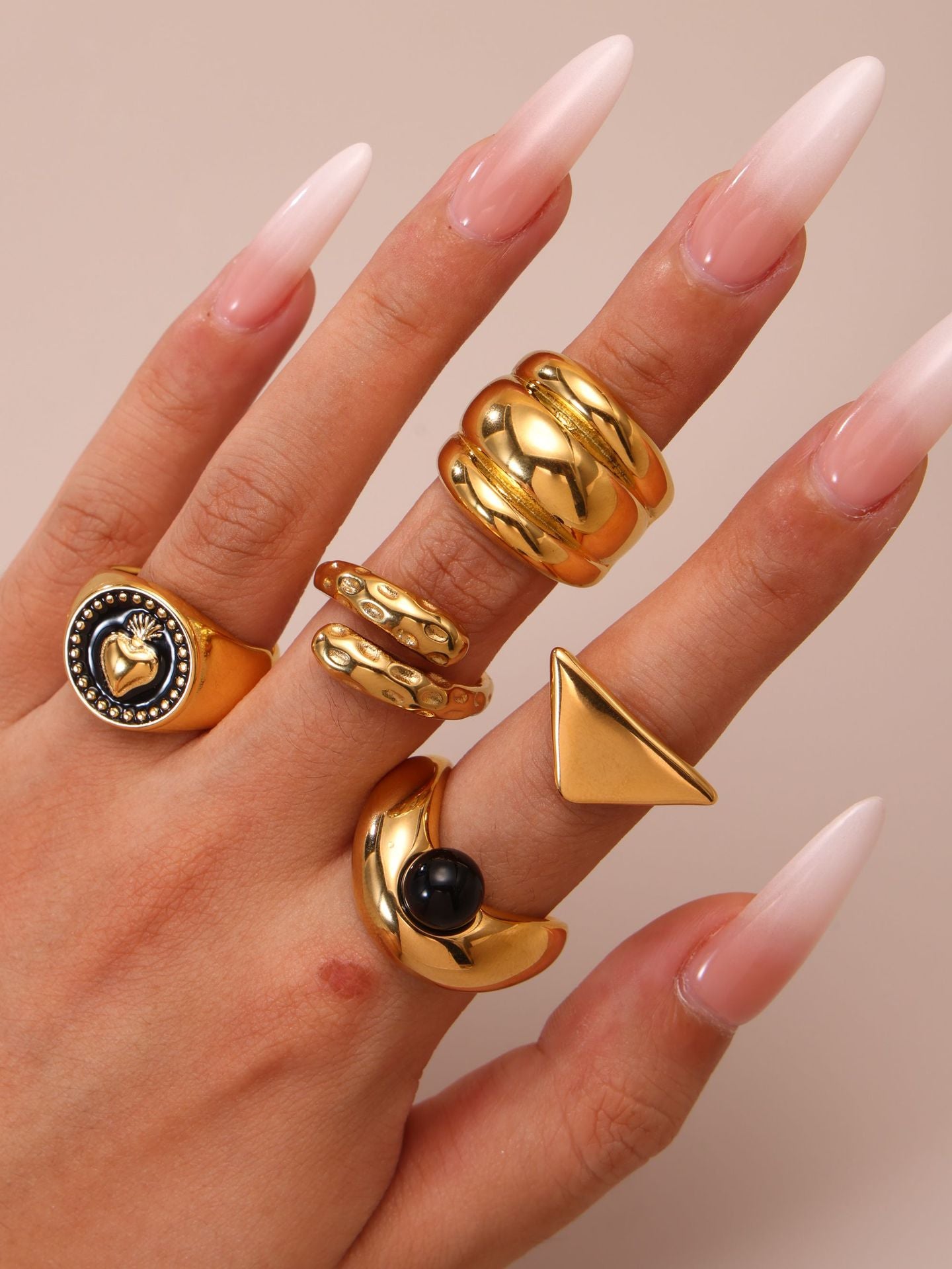 Chashm Stone Ring — Black Agate