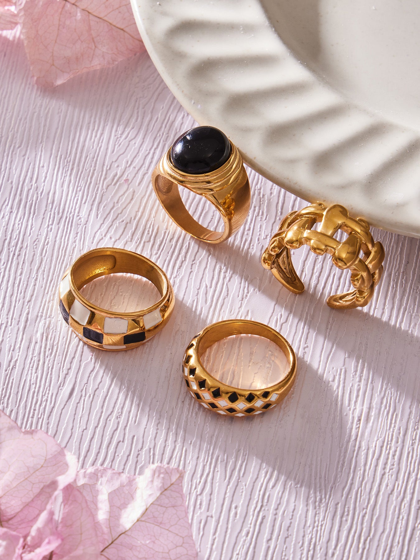 Zanjeer Adjustable Chunky Link Ring