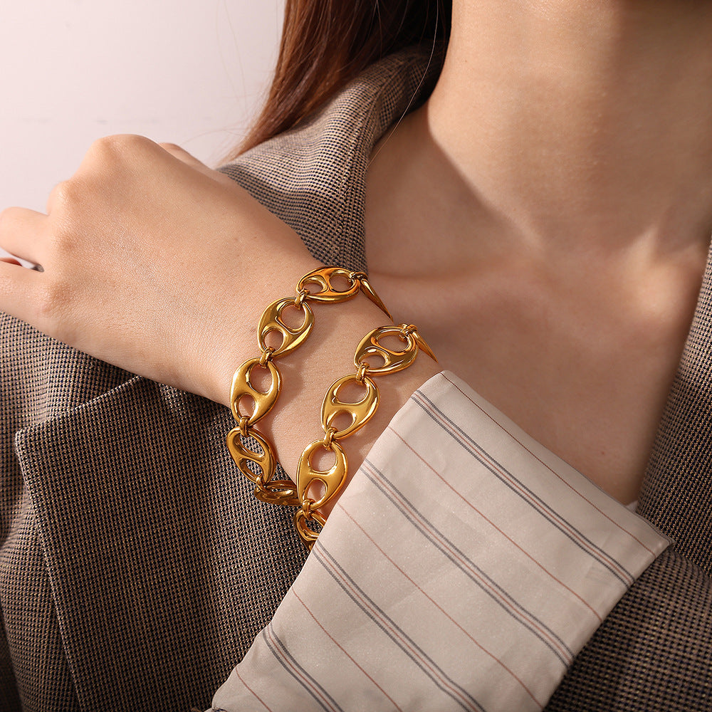 Zanjeer Oval Link Bracelet