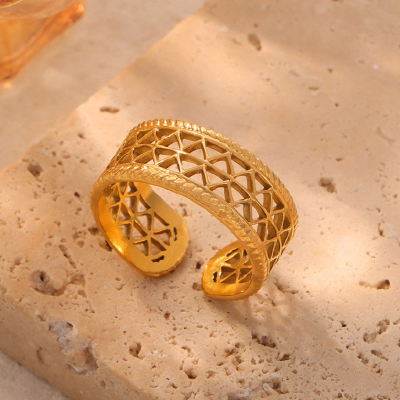 Jaali Adjustable Filigree Band