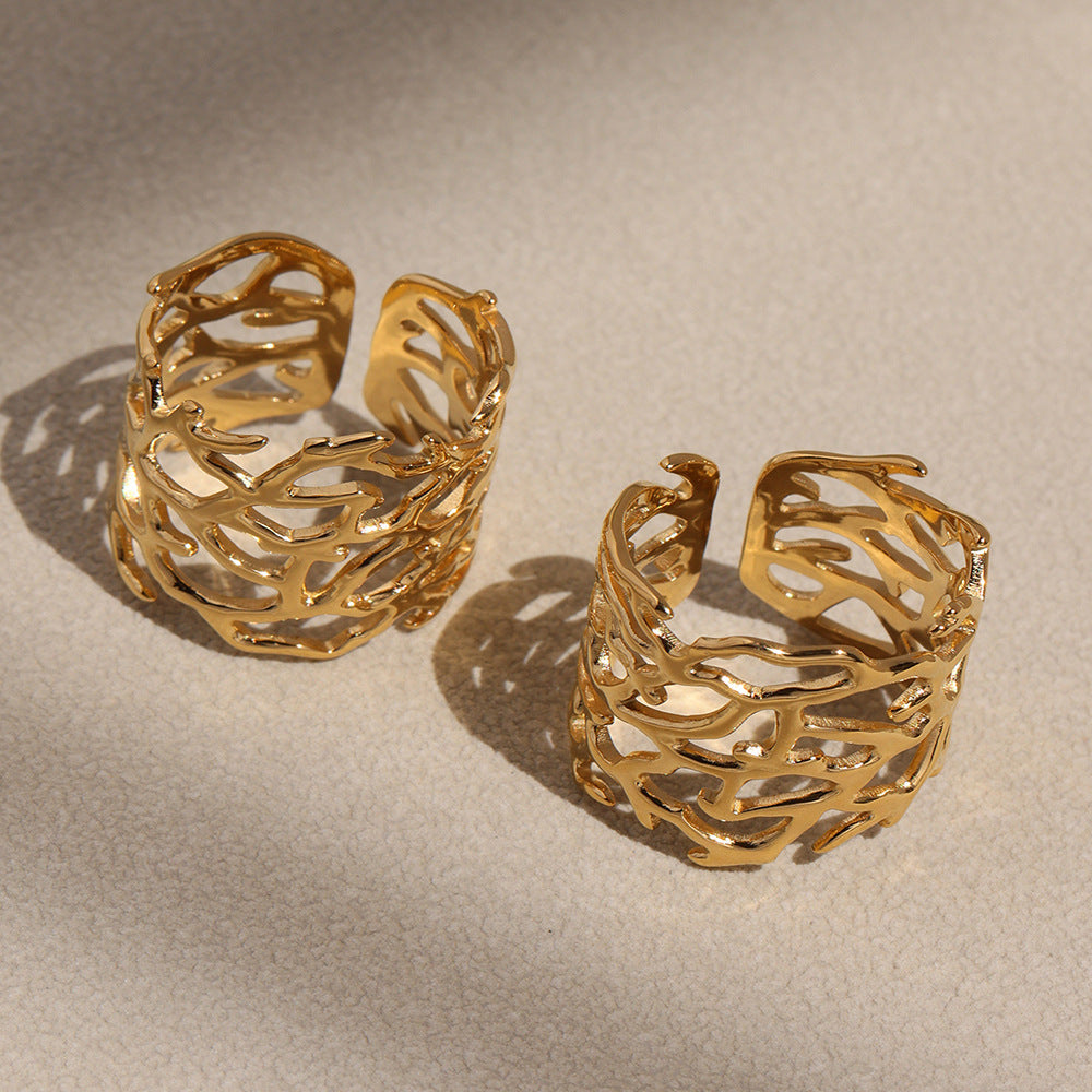 Marjan Adjustable Coral Ring