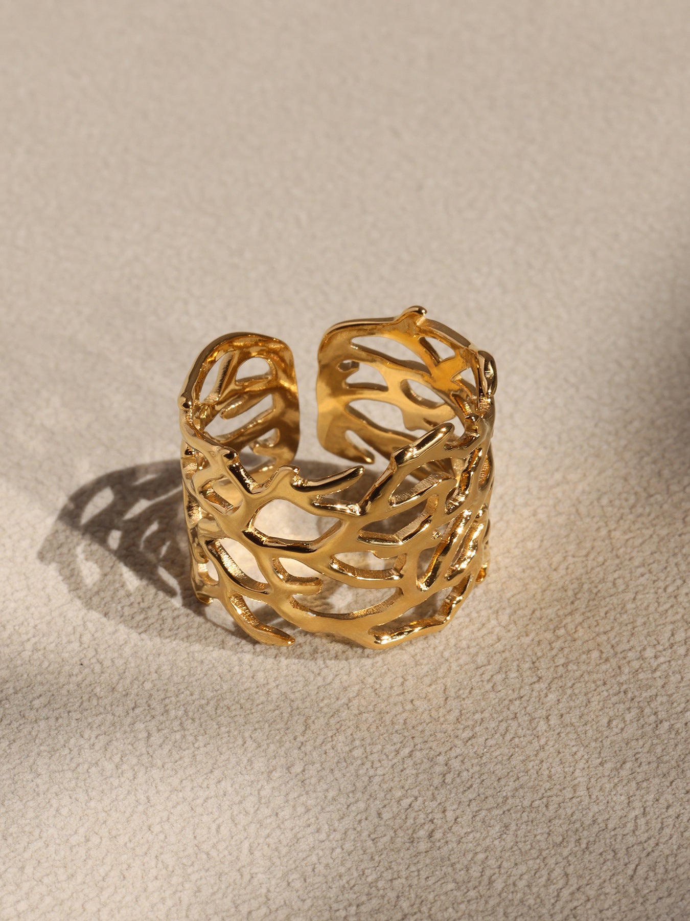 Marjan Adjustable Coral Ring