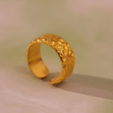 Tarasha Adjustable Textured Band
