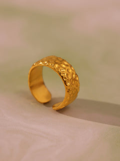 Tarasha Adjustable Textured Band