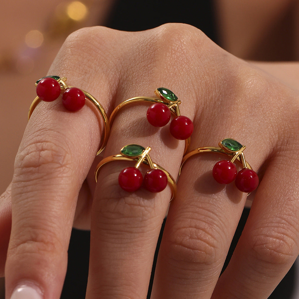 Gilas Adjustable Cherry Ring