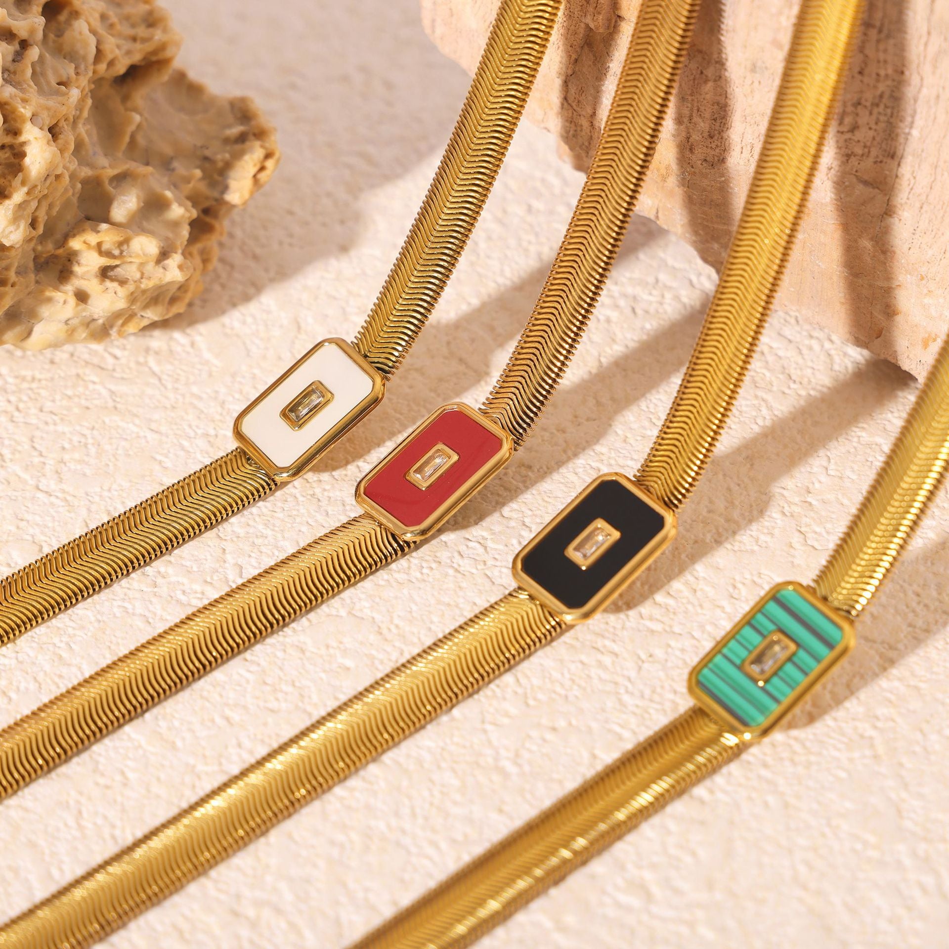 Takhti Plaque Bracelet — Chandni