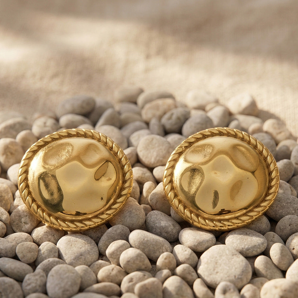 Dinar Hammered Studs