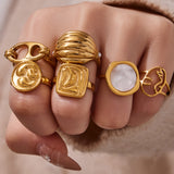 Andalus Ribbed Ring