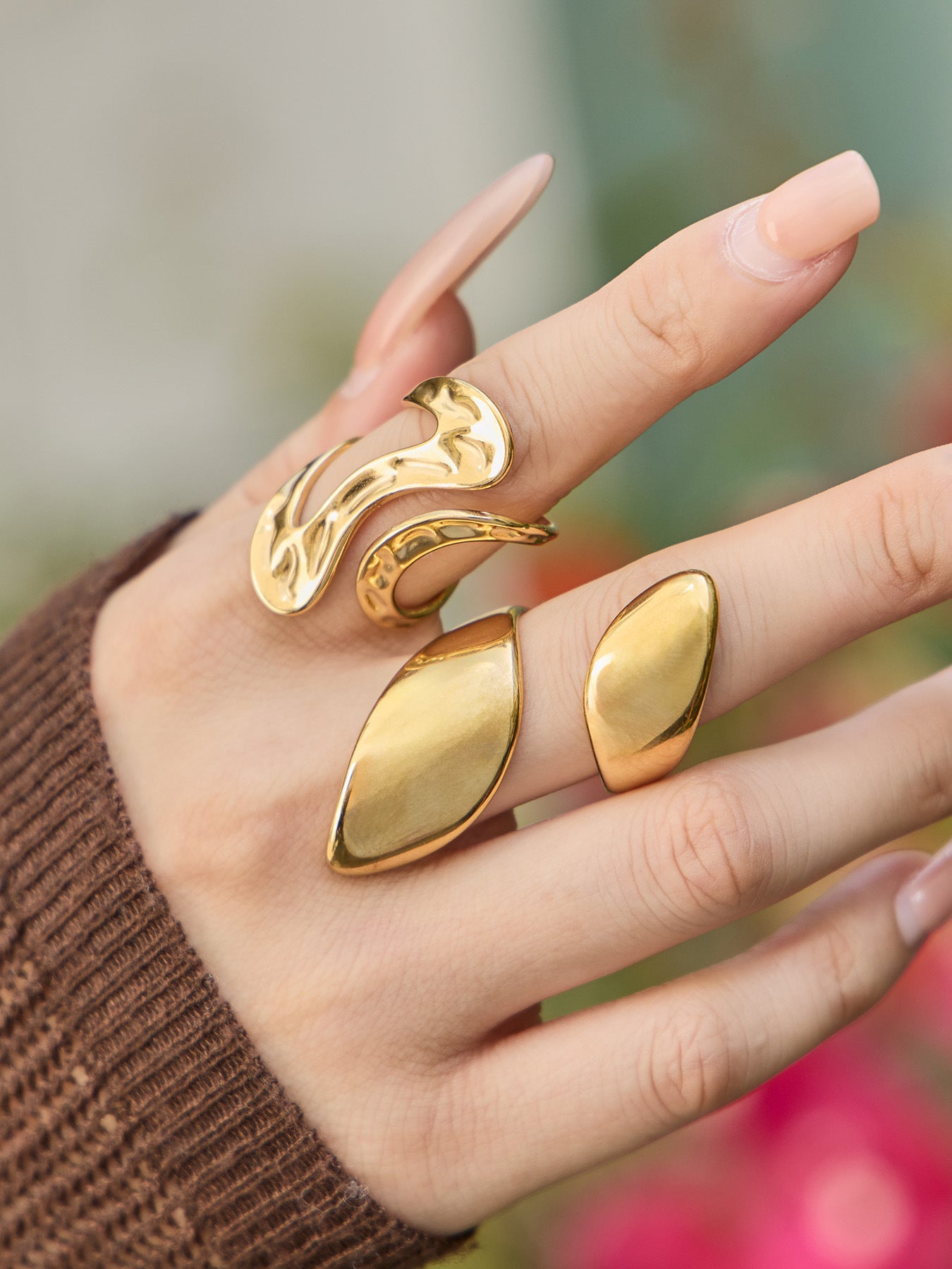 Ghazal Swirl Ring