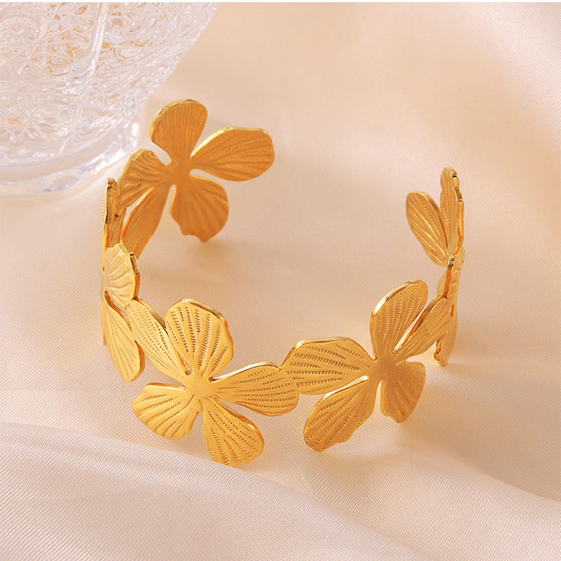 Zaytun Olive Leaf Cuff