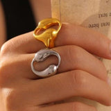 Ying Yang Ring