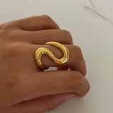 S Shape Ring